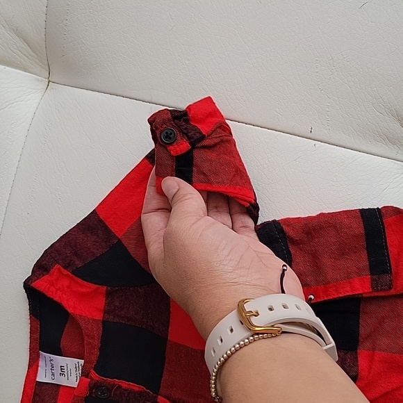 Carters plaid 2 piece set - Picture 4 of 5